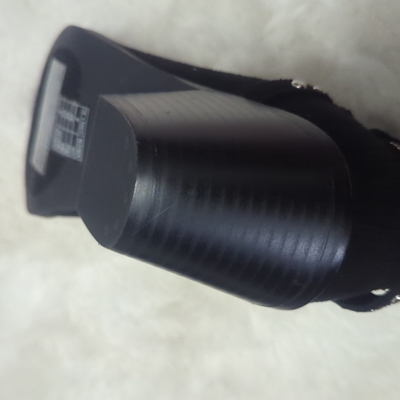 FOREVER 21 Studded Faux Suede Booties ~ NWT - Picture 7 of 8